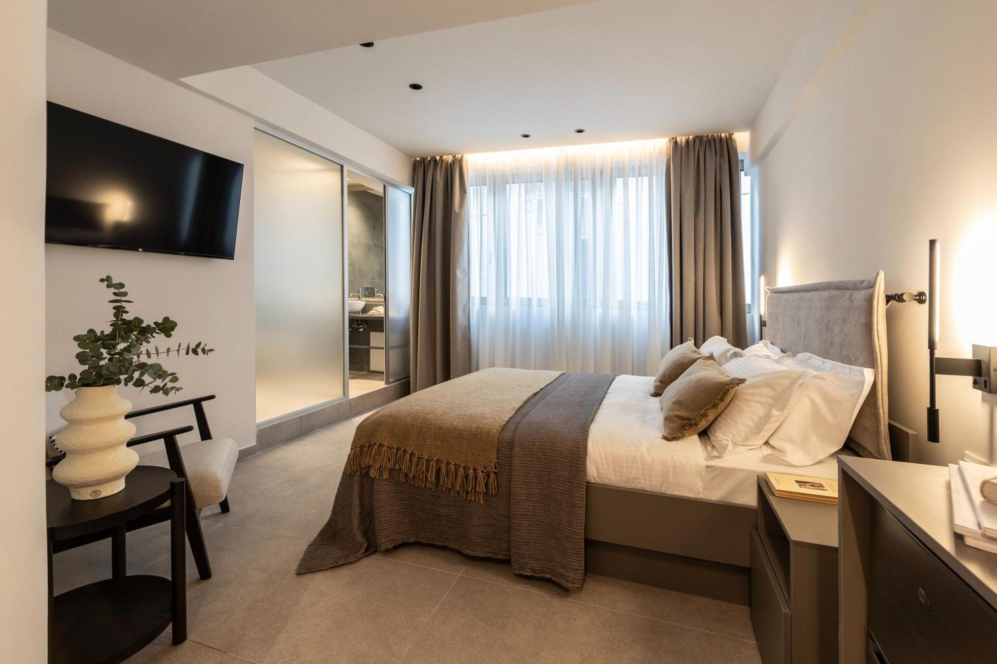 Celestial Athens Suites At Praxitelous Bagian luar foto