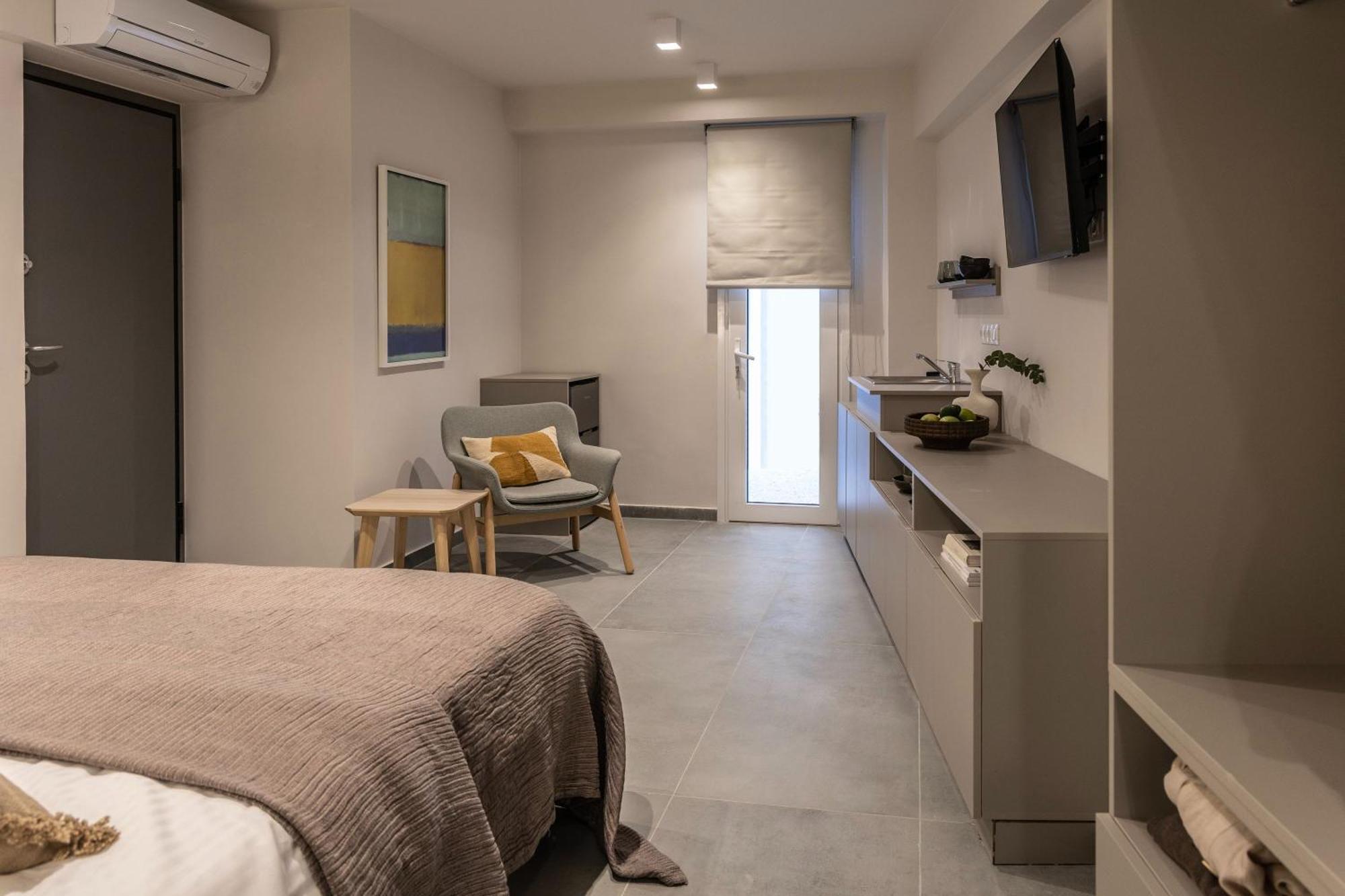 Celestial Athens Suites At Praxitelous Bagian luar foto
