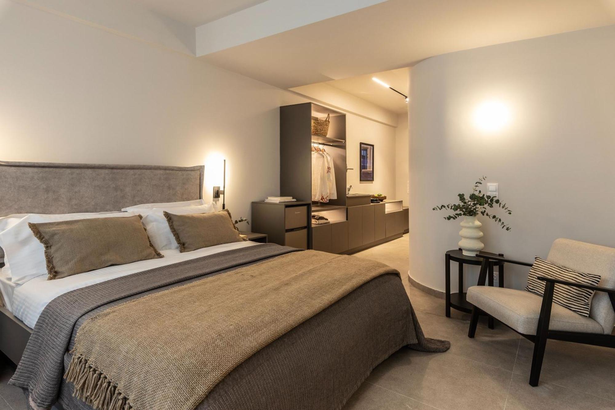 Celestial Athens Suites At Praxitelous Bagian luar foto
