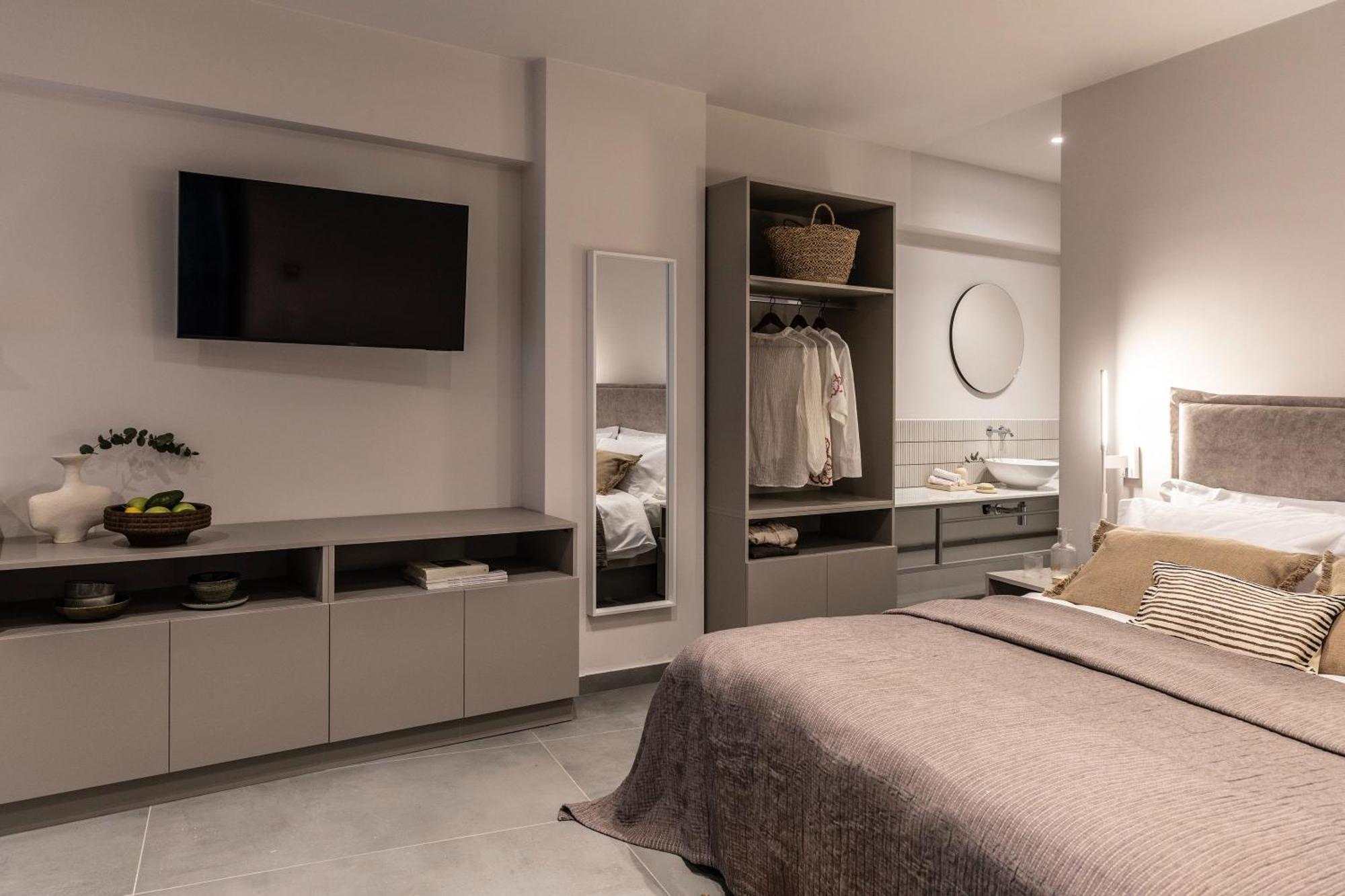 Celestial Athens Suites At Praxitelous Bagian luar foto