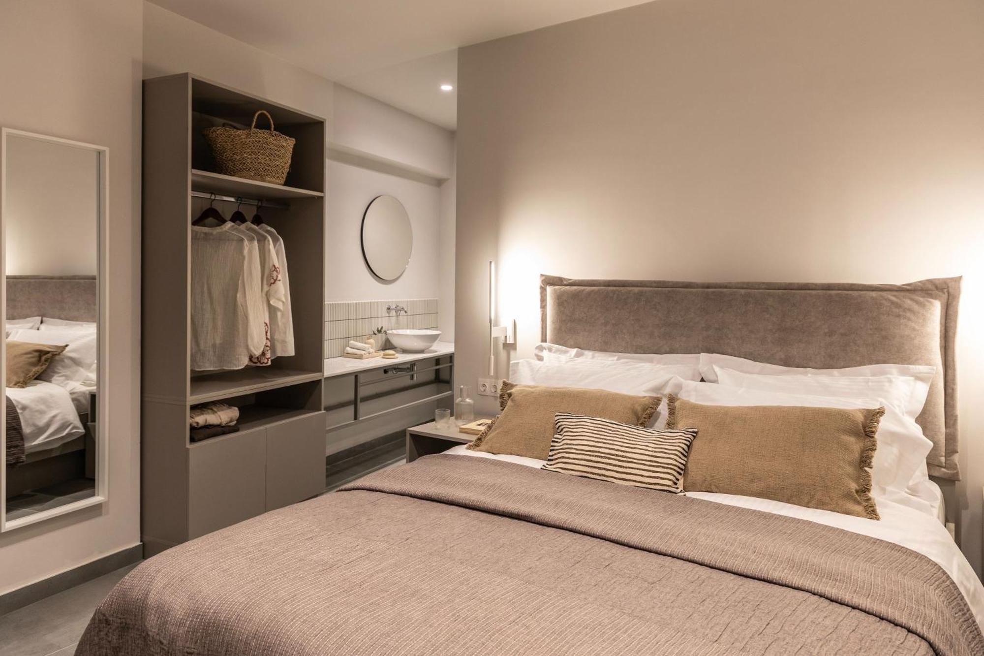 Celestial Athens Suites At Praxitelous Bagian luar foto