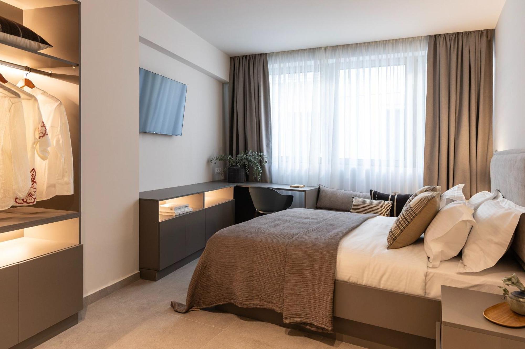 Celestial Athens Suites At Praxitelous Bagian luar foto