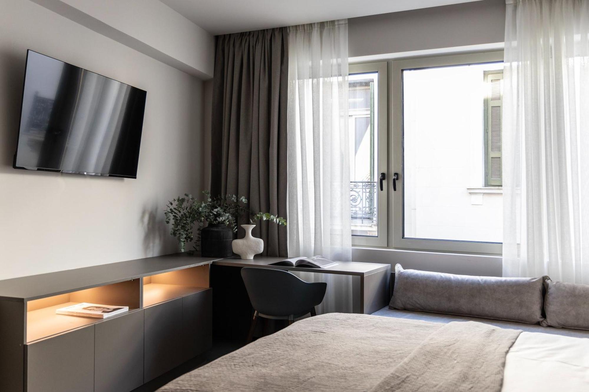 Celestial Athens Suites At Praxitelous Bagian luar foto