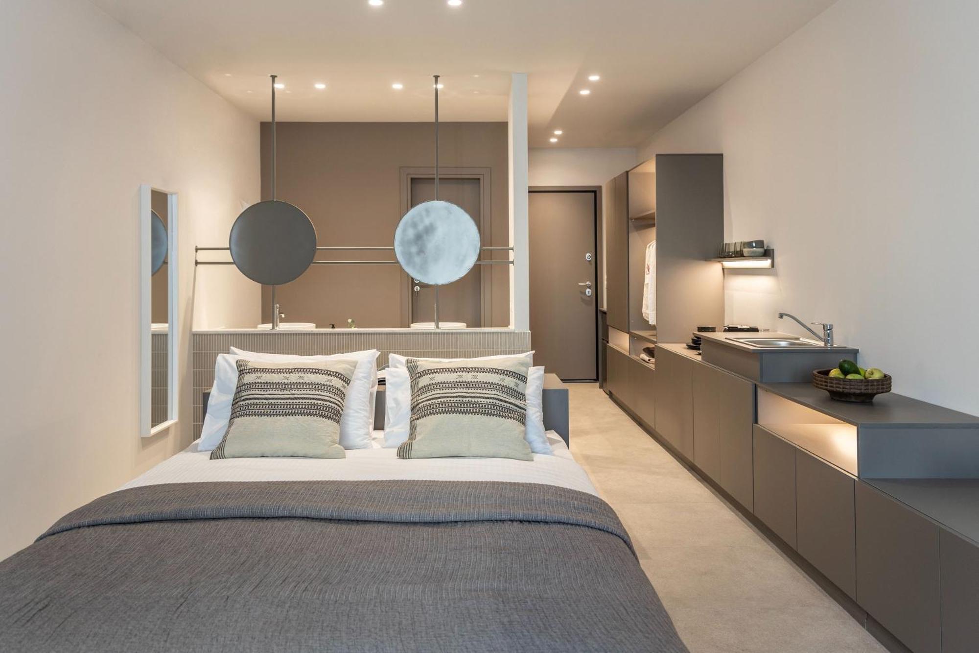 Celestial Athens Suites At Praxitelous Bagian luar foto