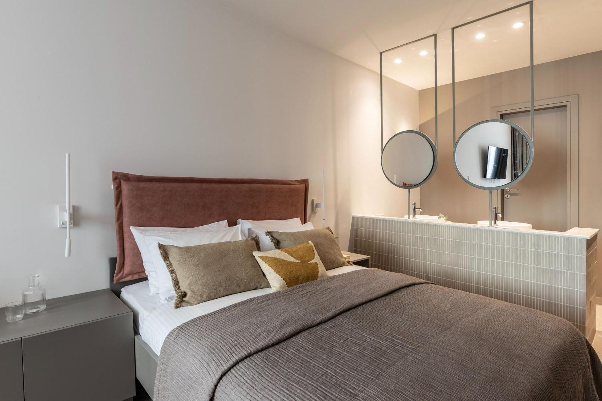 Celestial Athens Suites At Praxitelous Bagian luar foto