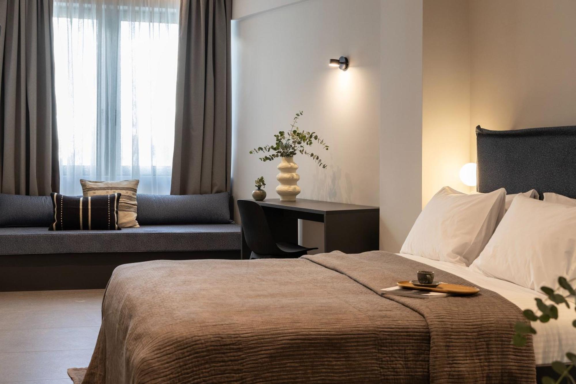 Celestial Athens Suites At Praxitelous Bagian luar foto