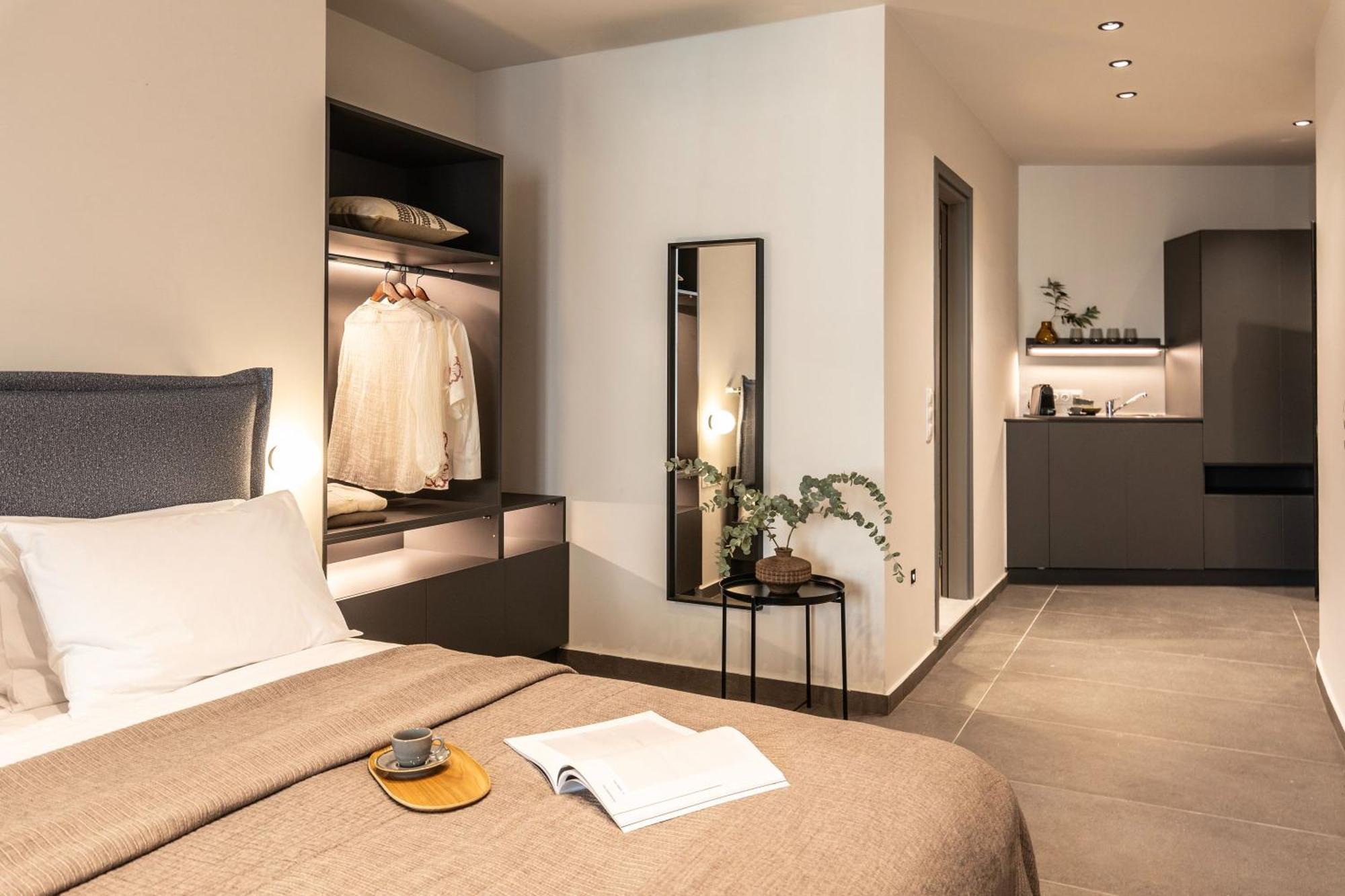Celestial Athens Suites At Praxitelous Bagian luar foto