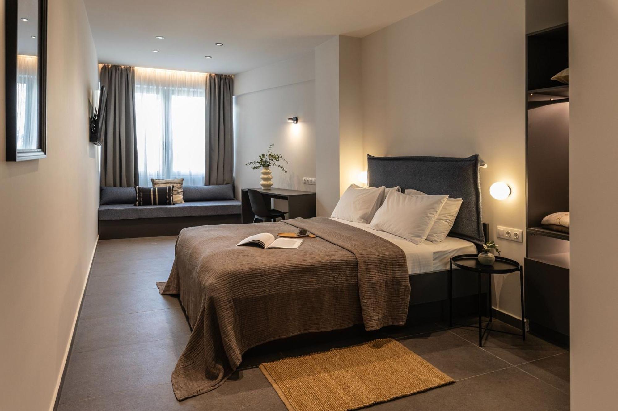 Celestial Athens Suites At Praxitelous Bagian luar foto